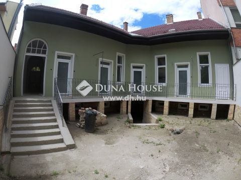 Eladó Ház, Csongrád megye, Szeged - Belvárosban a TIK szomszédságában