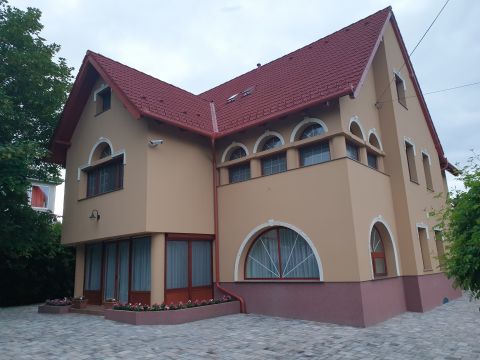 Eladó Ház 8220 Balatonalmádi , Balatonalmádi