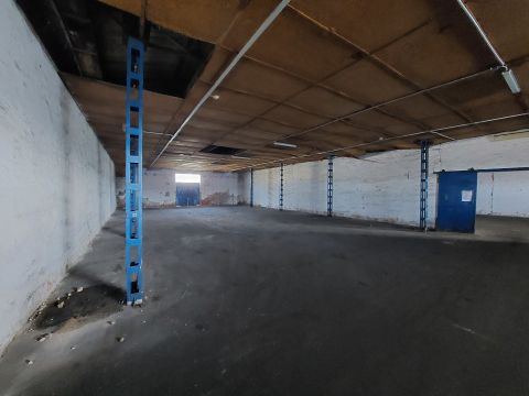 Kiadó Ipari 2800 Tatabánya 