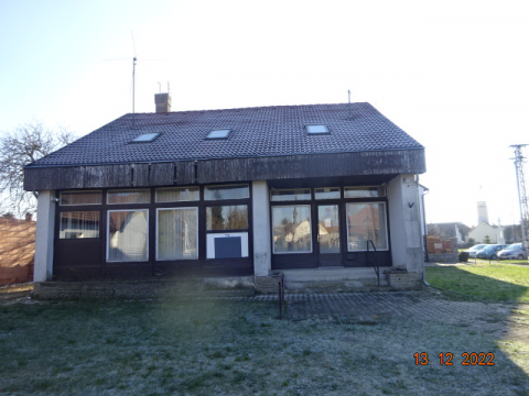 Eladó Irodaépület 9756 Ikervár 