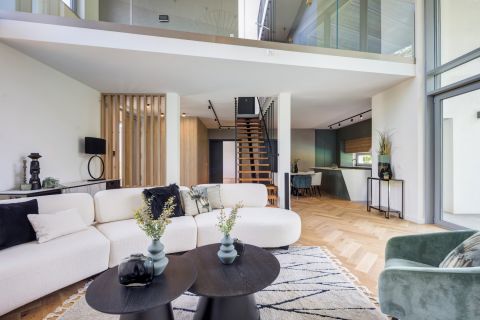 Eladó Ház 1025 Budapest 2. kerület , Rózsadomb tetején panorámás luxus családi ház !