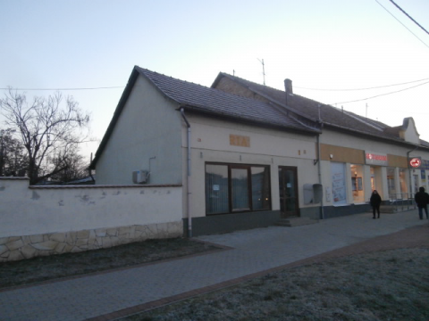 Eladó Irodaépület 3360 Heves 