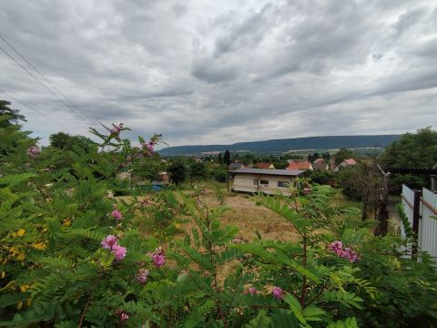 Eladó Telek 2800 Tatabánya 