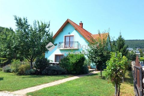 Eladó Ház, Veszprém megye, Balatonfüred - Balatonfüred közkedvelt arácsi része