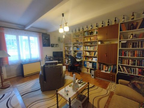 Eladó Lakás 1145 Budapest 14. kerület 14.kerület kedvelt részén eladó egy 42nm-es 1 szobás lakás