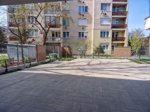 Eladó Parkoló 6721 Szeged , Szeged Belvárosában igényes, új társasházi lakások