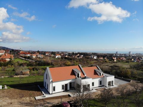 Eladó Ház 8230 Balatonfüred Balatonfüred csendes része