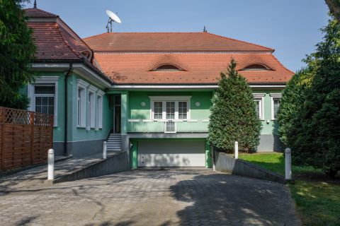 Eladó Ház 1165 Budapest 16. kerület 