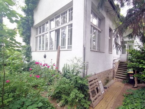 Eladó Ház 1124 Budapest 12. kerület , Apor Vilmos tér mellett