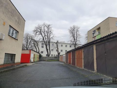 Eladó Parkoló 7623 Pécs , Egyetemvárosi garázs eladó!