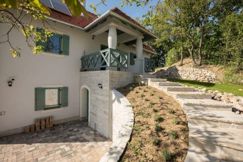 Eladó Ház 8245 Pécsely , Pécsely Öreghegy