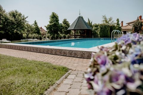 Eladó Ház 8315 Gyenesdiás Balaton közeli apartmanház