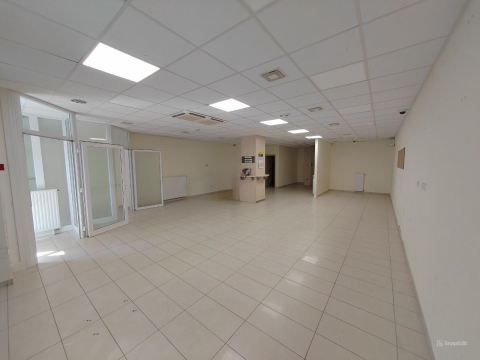 Eladó Üzlethelyiség 2316 Tököl , Tököl,Ppesti úti lakótelep