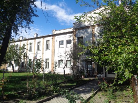 Eladó Ház 2451 Ercsi , A régi cukorgyár területén, kellemes környezet.