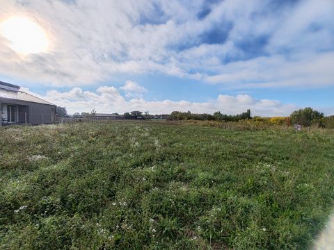 Eladó Telek 8600 Siófok Siófok Újonnan kiépülő utcájában 2862 m2 - es telek eladó