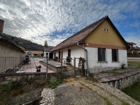 Eladó Ház 7695 Mecseknádasd 