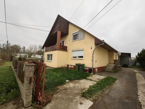 Eladó Ház 8900 Zalaegerszeg Lehetőségek háza eladó Zalaegerszeg Mező utcában