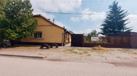 Eladó Ház 2750 Nagykőrös , 2750 Nagykőrös, Tabán