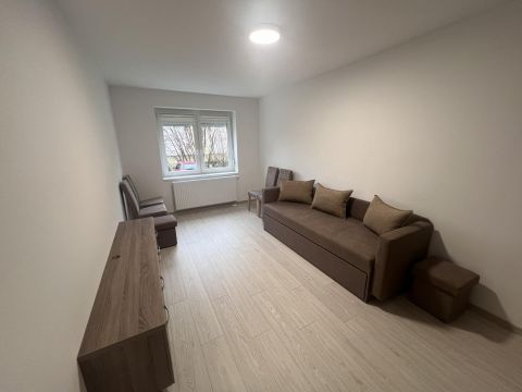 Kiadó Lakás 6000 Kecskemét 