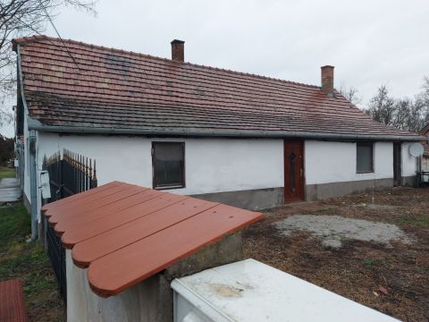 Eladó Ház 6080 Szabadszállás 