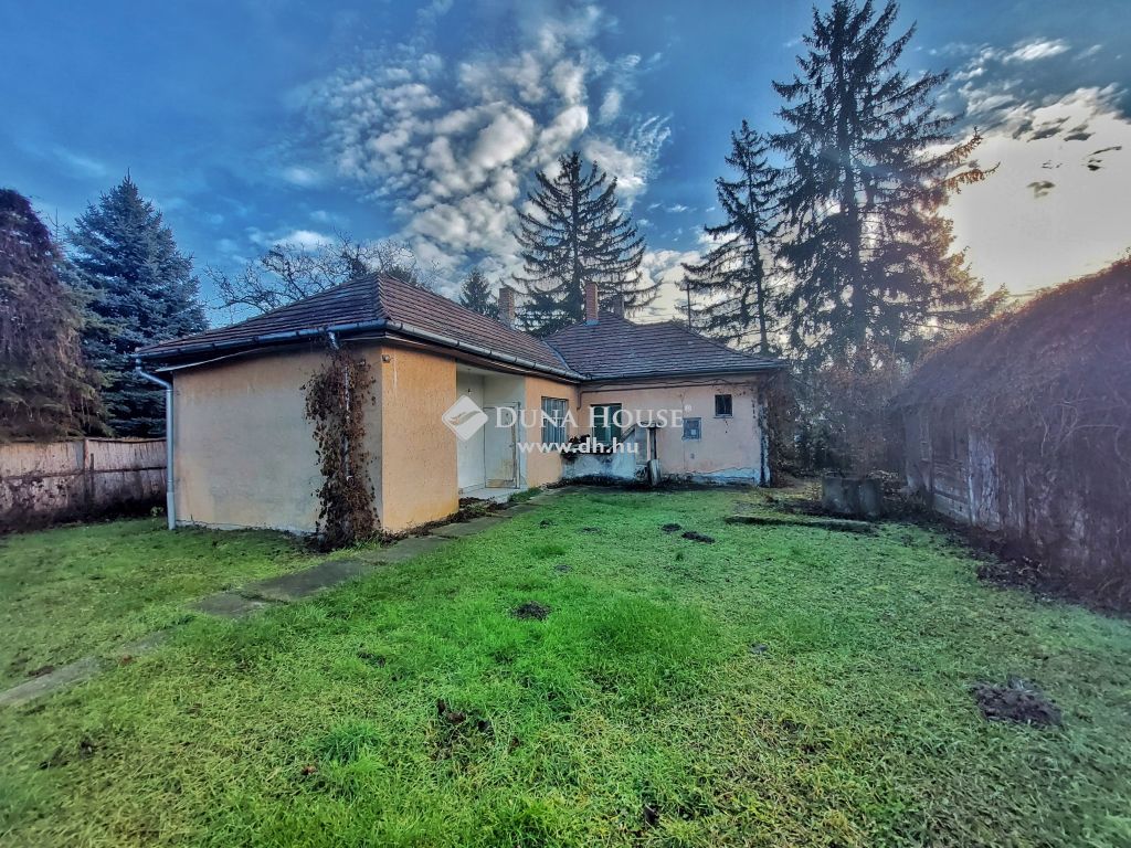 2100 Gödöllő , Gödöllő — 1/21