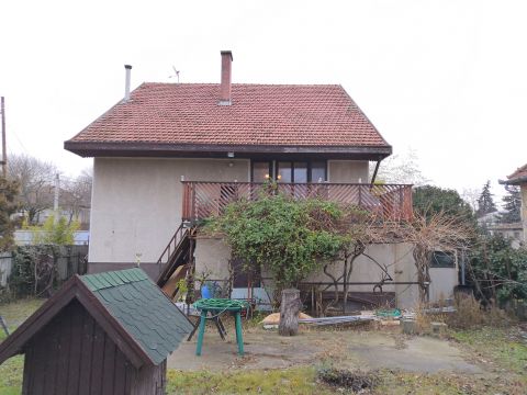Eladó Ház 2330 Dunaharaszti Rákócziligeten, nagycsaládosoknak, befektetőknek, több lakássá is alakítható