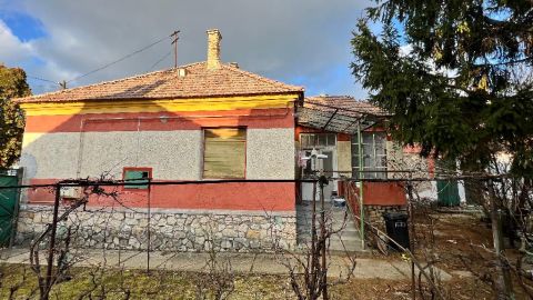 Eladó Ház 8561 Adásztevel , 8561 Adásztevel, Falu közepe