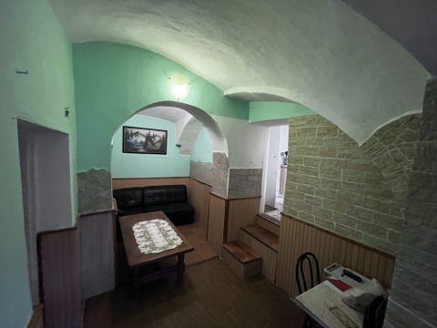 Eladó Lakás 8500 Pápa 