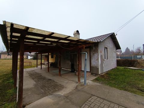 Eladó Telek 2162 Őrbottyán 
