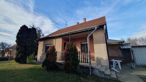 Eladó Ház 2230 Gyömrő , Gyömrő Erzsébettelep