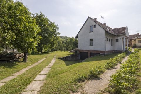 Eladó Ház 2013 Pomáz 
