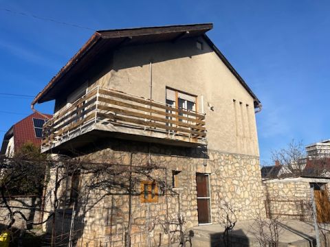 Eladó Ház 8300 Tapolca 