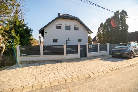 Eladó Ház 2100 Gödöllő 