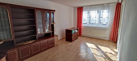 Kiadó Lakás 3200 Gyöngyös 