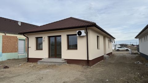 Eladó Ház 6000 Kecskemét 