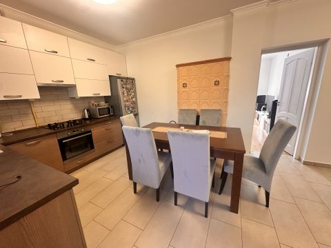 Eladó Ház 8900 Zalaegerszeg , CSALÁDI HÁZAS, CSENDES ÖVEZET