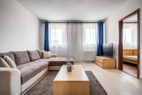 Kiadó Lakás 1077 Budapest 7. kerület Bútorozott lakás a Rózsák terénél