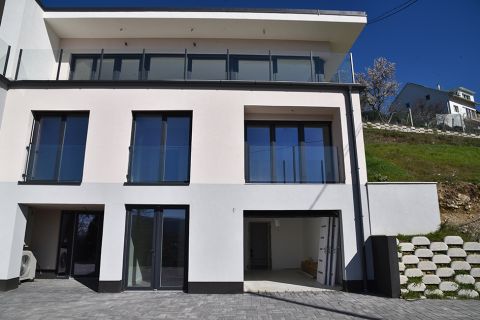 Eladó Lakás 7635 Pécs 