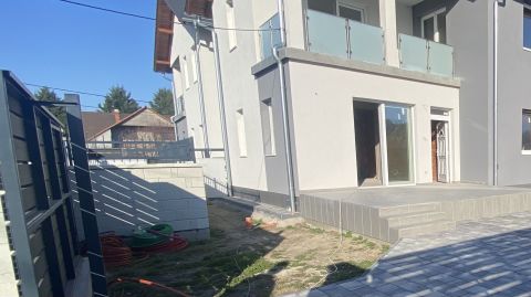 Eladó Lakás 2330 Dunaharaszti , Dunaharasztin népszerű, rendezett környéken