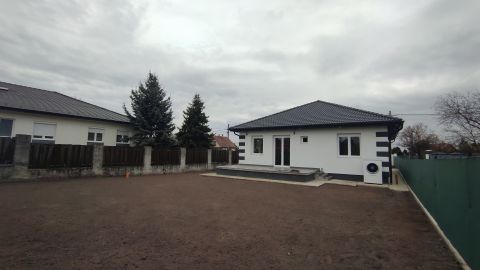 Eladó Ház 2030 Érd Dombosvárosban