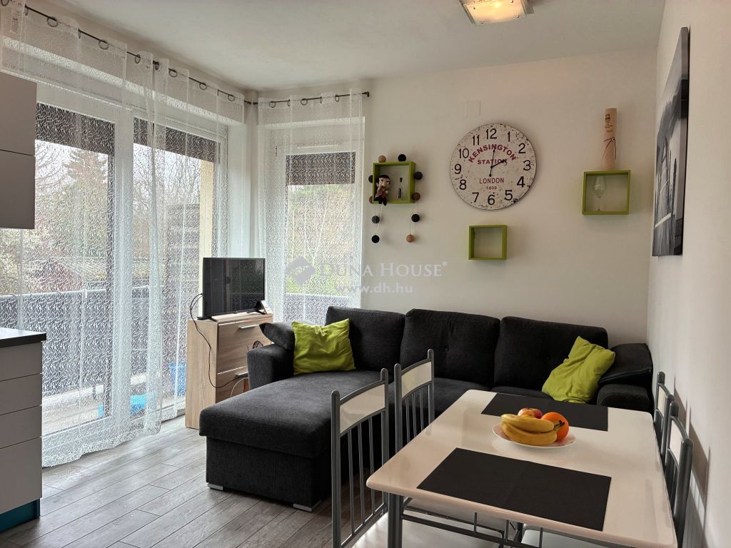 8621 Zamárdi , ZAMÁRDI, Kiváló állapotú, ekélyes, 1+1 szobás, 32m2-es lakás — 1/17