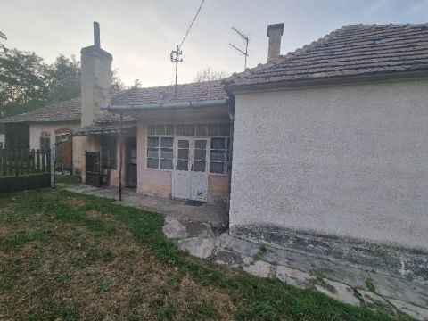 Eladó Ház 8553 Lovászpatona , 8553 Lovászpatona, Csendes