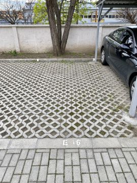 Eladó Parkoló 1184 Budapest 18. kerület Reviczky-Liget lakóparkban, felszíni beálló E16