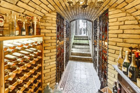 Eladó Ház 6200 Kiskőrös Eladó Kiskőrösön a Villa Medici vendégház!
