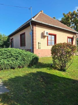 Eladó Ház 2344 Dömsöd , 2344 Dömsöd, Duna part