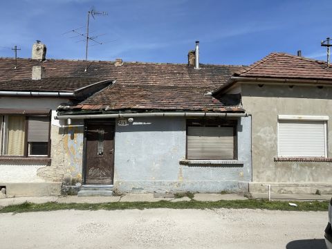 Eladó Ház 2532 Tokodaltáró 