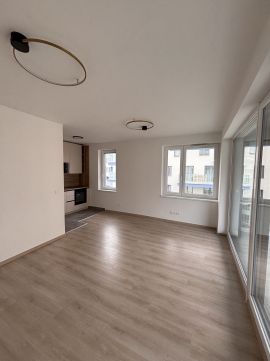 Kiadó Lakás 1138 Budapest 13. kerület 3 szobás kiadó dunai panorámás lakás a Marina parton