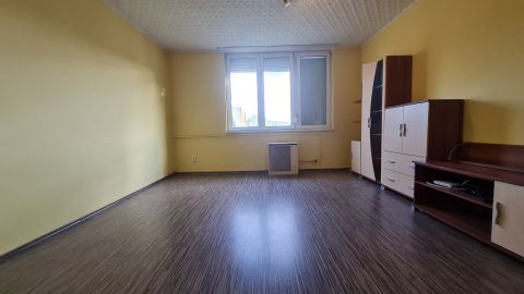 Eladó Lakás 8900 Zalaegerszeg Zalaegerszeg Kertváros