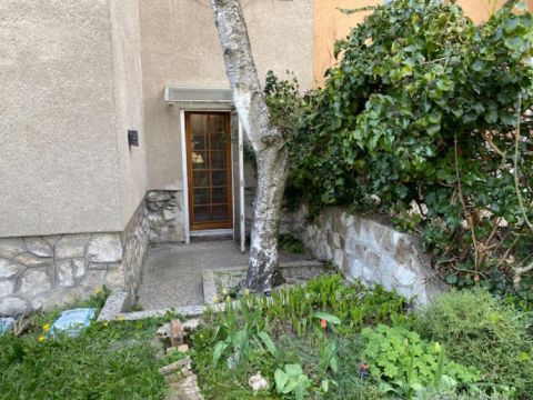 Eladó Lakás 1119 Budapest 11. kerület , 1119 Budapest 11, Etele Plázához közel