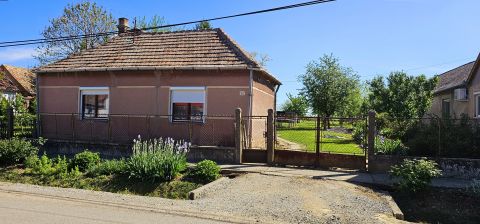 Eladó Ház 7671 Bicsérd 